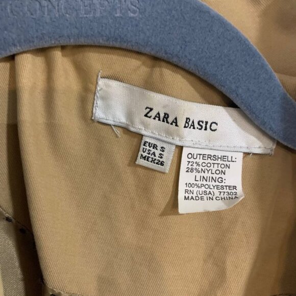 Y2K Womens Short Beige Trench Coat - Picture 3 of 3